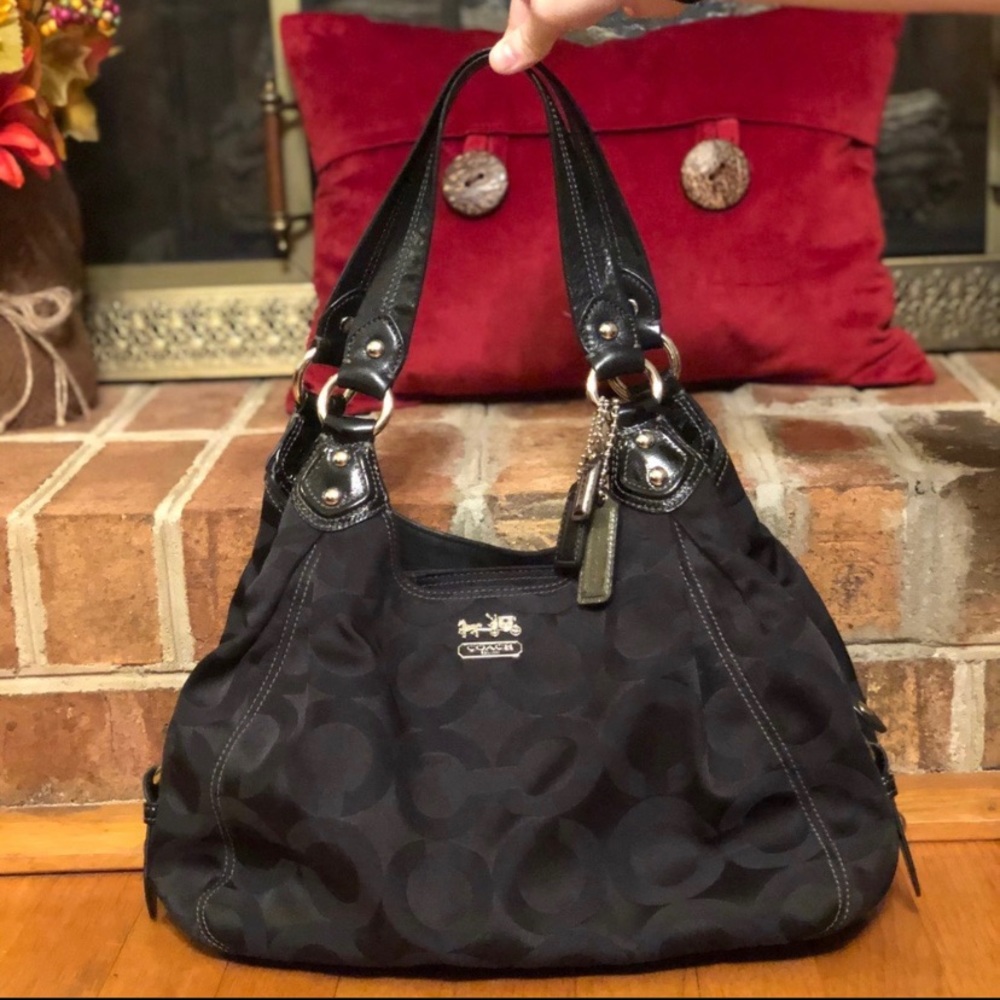 Beautiful Black Coach Purse